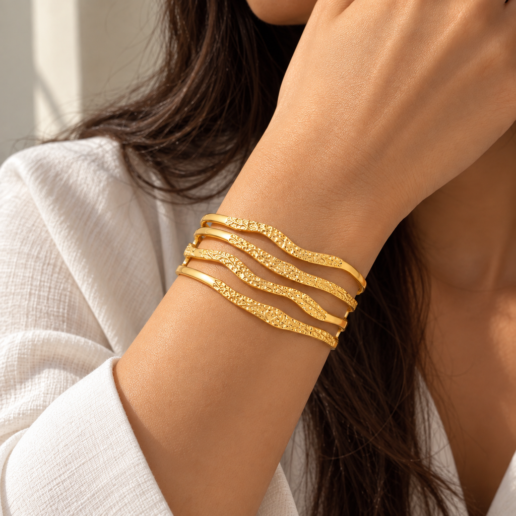 SERÉNE Cuff Bangle